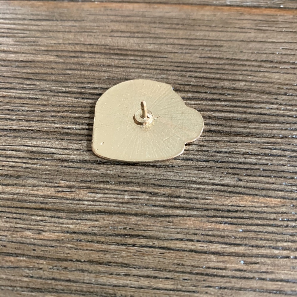 Tea Cup Lapel Pin 🌟 - Picture 2 of 2